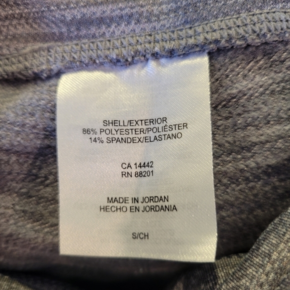 Mondetta Textured Gray High-Waisted Leggings - Picture 5 of 6